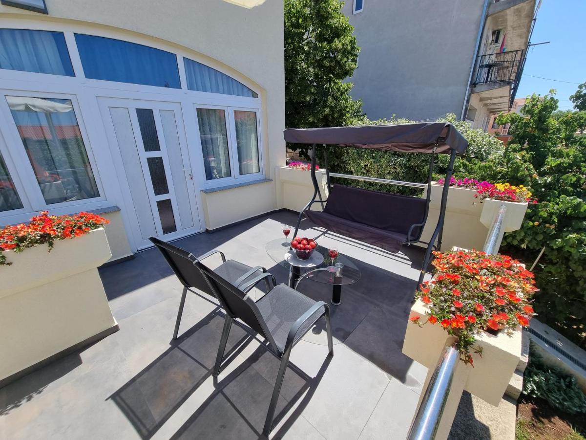 Apartman Lovre Zadar Extérieur photo