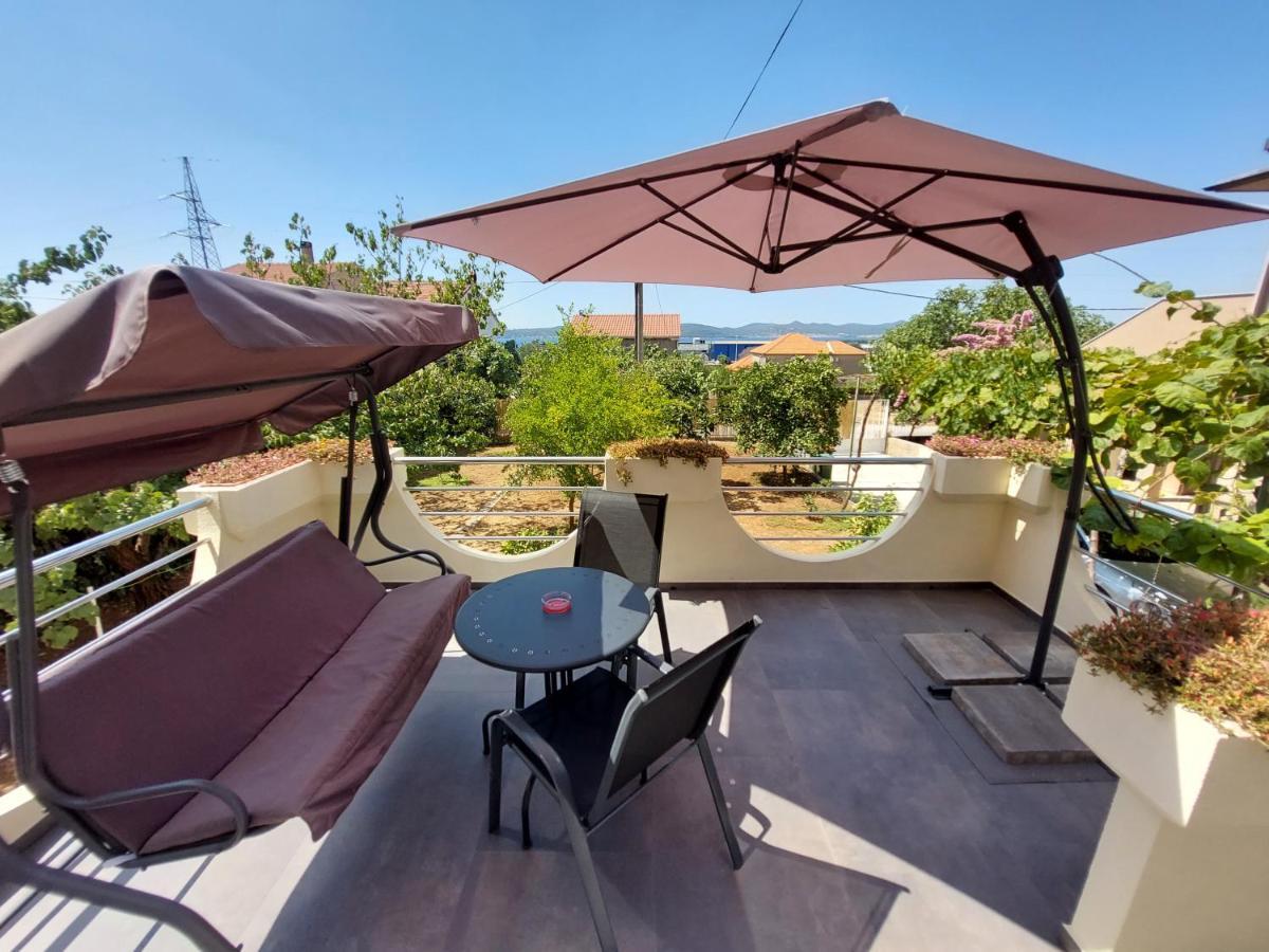 Apartman Lovre Zadar Extérieur photo